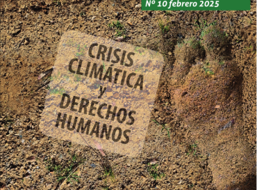 Portada del boletín número 10 de SOMOS ACTIVISTAS. Una huella humana en un suelo arenoso y seco. Texto: CRISIS CLIMÁTICA Y DERECHOS HUMANOS.