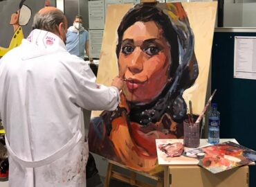 Un mural colectivo por los derechos de las mujeres afganas